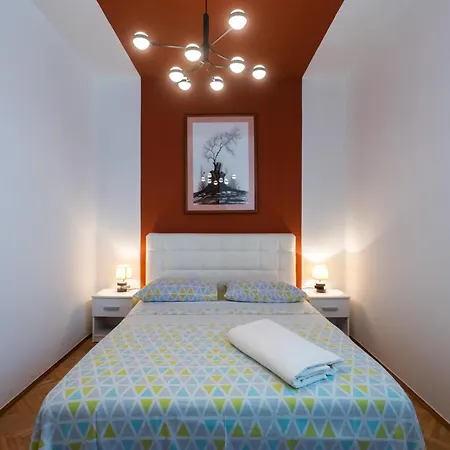 Clementa Apartamento *